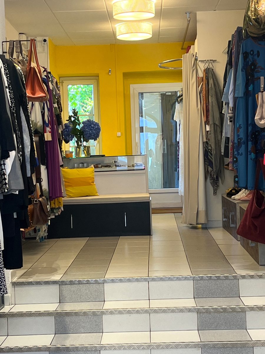 Intérieur de la boutique Garde-à-Vue à Carouge